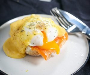 Classic Eggs Benedict